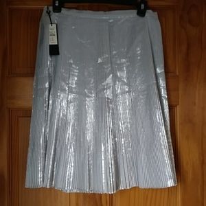 6P Talbots Metalic Pleated Skirt